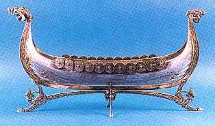 Viking Revival long ship boat model in metal