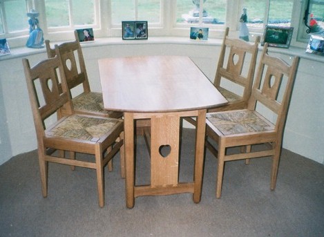 CFA Voysey Arts & Crafts Movement bay window in breakfast room