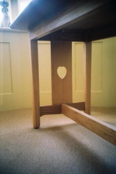 CFA Voysey Arts & Crafts Movement Oak dining table & dining chairs furniture