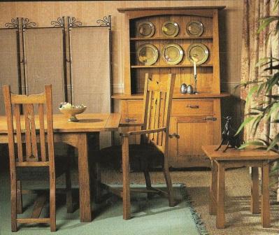 Arts & Crafts Movement The Hollyoak range dining room Table furniture