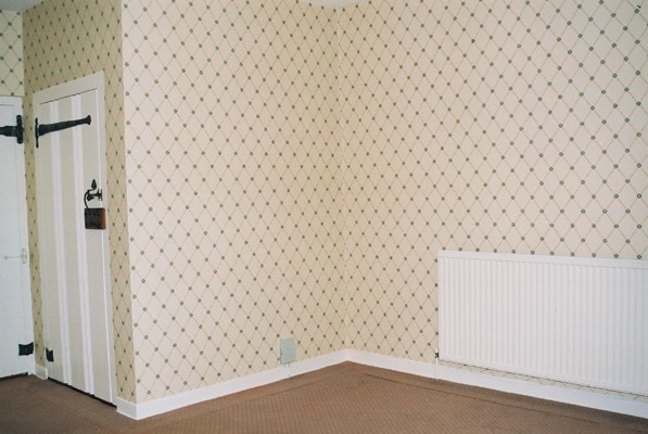 Edwin Lutyens Arts & Crafts Movement house 'Little Thakeham' bedroom wardrobes furniture