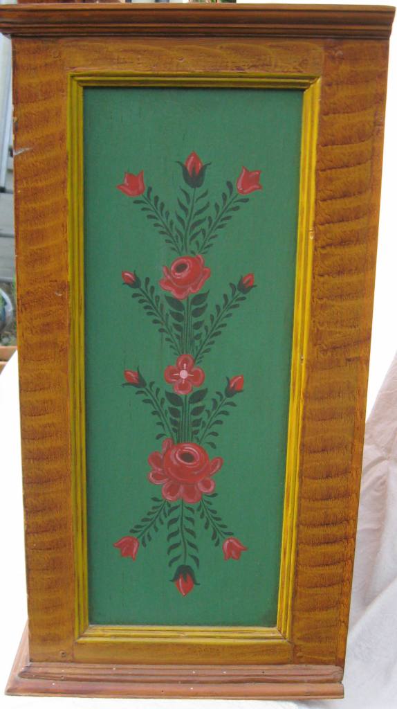 Scandinavian painted wall cupboard skap from Finland C18th